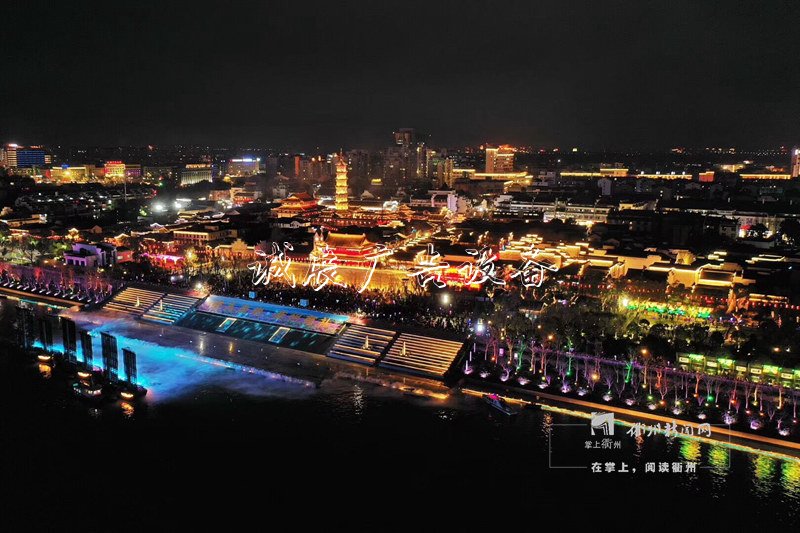 我市開展“垃圾不落地”試點(diǎn)工作，三個(gè)試文化宣傳欄點(diǎn)區(qū)域?yàn)椋核らT歷史街區(qū)、孔子文化公園、西區(qū)草坪公園