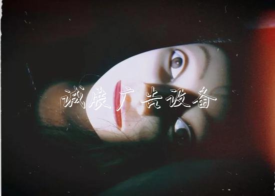 嚇人！這是什么垃圾？打文化宣傳欄開(kāi)垃圾箱后差點(diǎn)兒魂兒也沒(méi)了