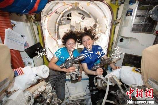 NASA稱實現了首次全路牌女性宇航員太空行走