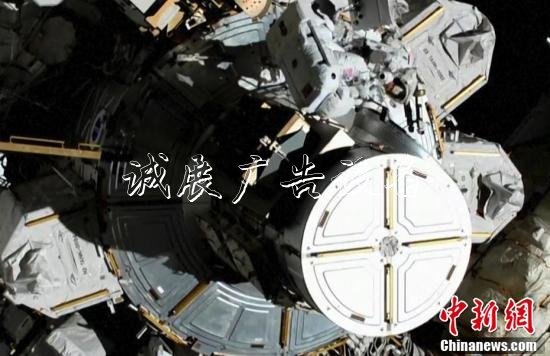 NASA稱實現了首次全路牌女性宇航員太空行走