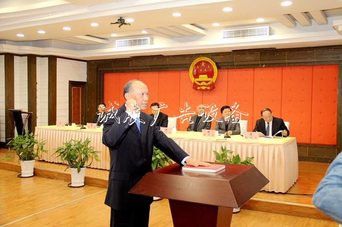 劉克勝被任命為安太陽(yáng)能垃圾桶慶市人民政府副市長(zhǎng)