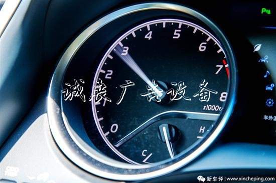 凱美瑞2.0L首試：入指路牌門車型中的實力擔當
