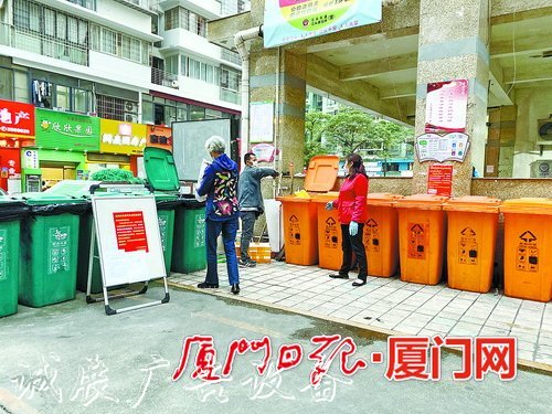 廈門積極推進(jìn)愛國衛(wèi)生垃圾分類亭運(yùn)動 街巷社區(qū)加力“美顏