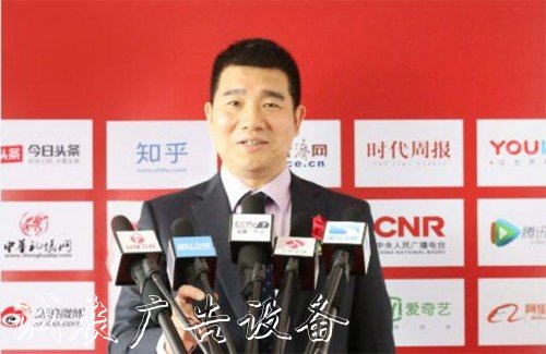 酒蛋蛋智能售酒路燈燈箱機(jī)廣告強(qiáng)勢登陸CCTV