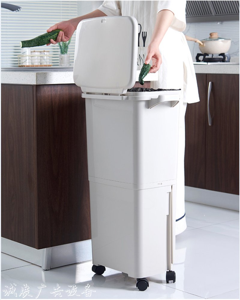 來自日本的干濕分離垃廣告燈箱圾桶，終于換掉了居委會