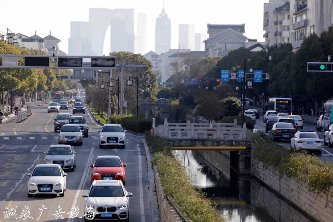 緩解古城停車難 姑廣告垃圾箱蘇區(qū)今年新增車位6000個(gè)