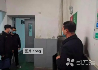園區(qū)加大執(zhí)法檢查力度黨建宣傳欄，推進重點場所垃圾分類