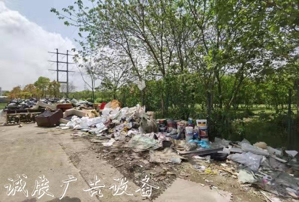 公益訴訟，當(dāng)好公共利指路牌益“看護人”，將垃圾“